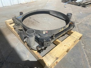 Used 1999 FREIGHTLINER FL70 Cooling Assembly (Stock #538425)) Part Image