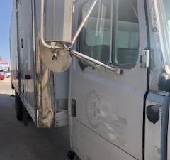 Used 2000 FREIGHTLINER FL70 Door (Stock #536834)) Part Image