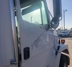 Used 2000 FREIGHTLINER FL70 Door (Stock #536366)) Part Image