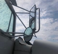 Used 2000 PETERBILT 385 Mirror Image