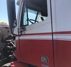Used 2001 FREIGHTLINER CENTURY CLASS 112 Door (Stock #537006)) Part Image