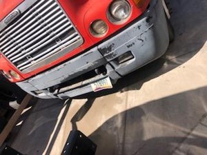 Used 2001 FREIGHTLINER CENTURY CLASS 112 Bumper (Stock #537014)) Part Image