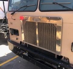 Used 2003 PETERBILT 320 Grille (Stock #537032)) Part Image