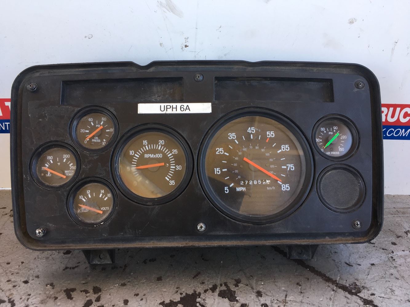 ISED INSTRUMENT CLUSTER FOR A 2005 STERLING A9513 WITH WIRING HARNESS ...