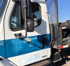 Used 2007 FREIGHTLINER M-2 BUSINESS CLASS Door (Stock #536289)) Part Image