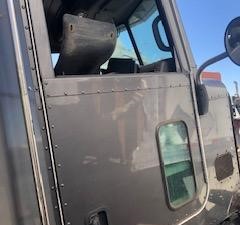 Used 2008 PETERBILT 386 Door (Stock #536185)) Part Image