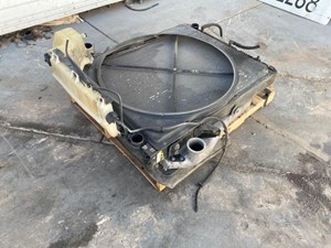 Used 2009 VOLVO VNL64T Cooling Assembly Image