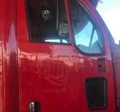 Used 2010 PETERBILT 387 Door (Stock #536817)) Part Image