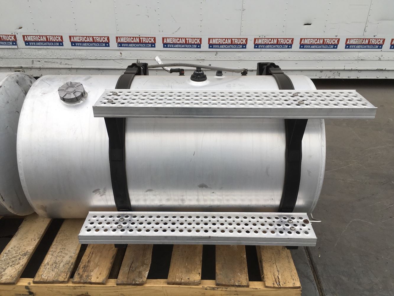 Fuel Tanks New and Used Parts American Truck Chrome