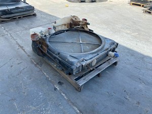 Used 2015 PETERBILT 367 Cooling Assembly (Stock #538307)) Part Image