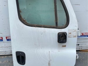 Used 2016 FREIGHTLINER Cascadia 125 Door (Stock #538865)) Part Image