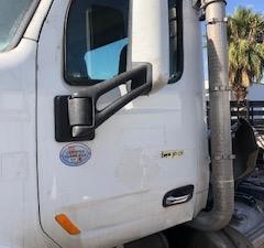 Used 2019 PETERBILT 567 Door (Stock #536973)) Part Image