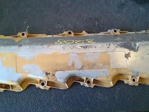 Used CATERPILLAR 3208 Valve Cover (Stock #1064)) Part Image