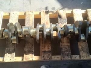 Used CUMMINS 6BT Crankshaft (Stock #13679)) Part Image
