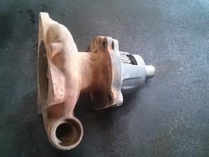 Used CUMMINS L10 Water Pump (Stock #13900)) Part Image