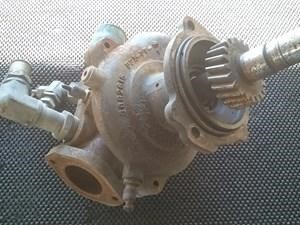 Used CUMMINS L10 Water Pump (Stock #11938)) Part Image
