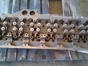 Used DETROIT Series 60 Head (Stock #11894)) Part Image