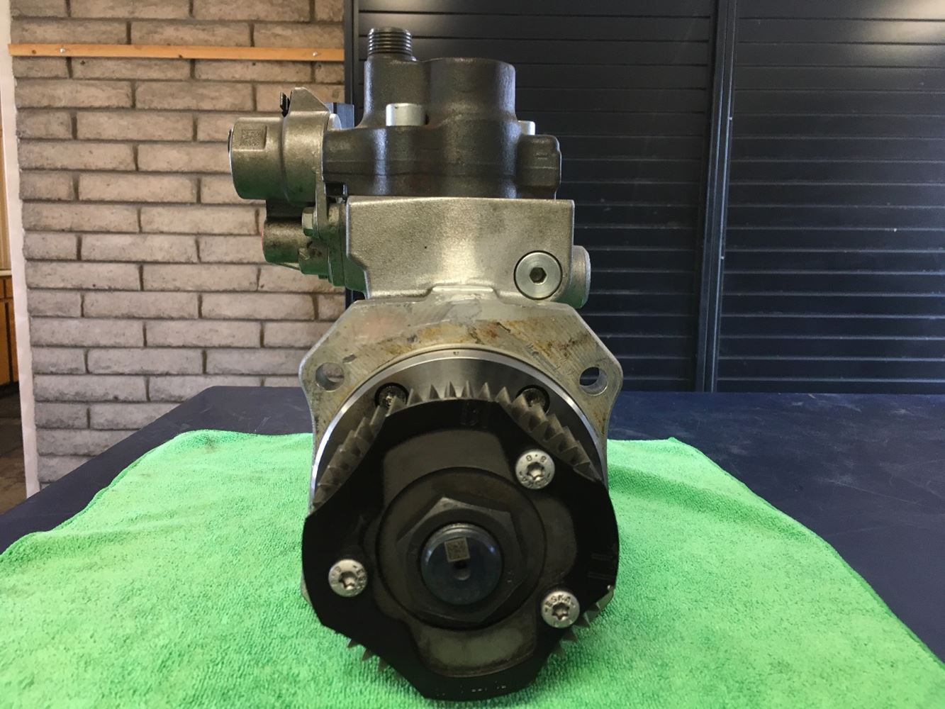 Detroit DD15 (Stock 52270) Fuel Gear Pumps TPI
