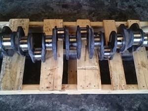 Used INTERNATIONAL DT 466E Crankshaft (Stock #13489)) Part Image