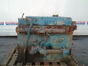 Used INTERNATIONAL DT466 Block (Stock #10771)) Part Image