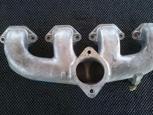 Used ISUZU 4BD2 Exhaust Manifold (Stock #12805)) Part Image