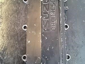 Used ISUZU 4HE1 Valve Cover (Stock #3876)) Part Image