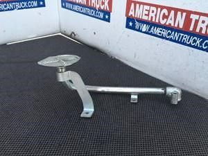 Used ISUZU Engine Misc Part (Stock #14281)) Part Image