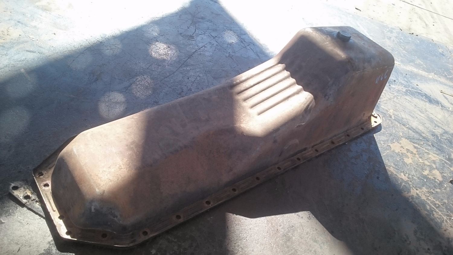 International 4300 Dt466 Oil Pan