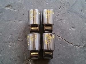 Used MACK E7 Camshaft (Stock #13580)) Part Image