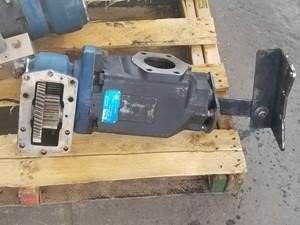 Used MUNCIE 39828-05-M3 PTO Image