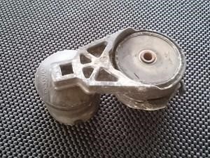 Used Belt Tensioner (Stock #10110)) Part Image