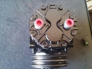 Used A/C Compressor Image