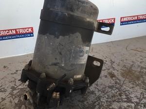 Used GM/CHEV (HD) C7500 Air Dryer Image
