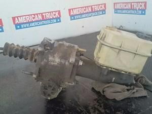 Used 2004 GM/CHEV (HD) C7500 Brake Master Cylinder (Stock #SV-685-22)) Part Image