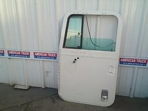Used 2001 INTERNATIONAL 9200 Door (Stock #8010)) Part Image