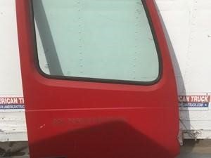 Used VOLVO VNL Door (Stock #52670)) Part Image
