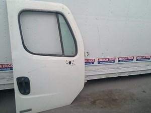 Used FREIGHTLINER M-2 BUSINESS CLASS Door (Stock #8005)) Part Image