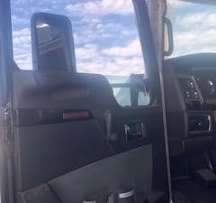 Used KENWORTH T800 Door (Stock #535942)) Part Image