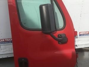Used FREIGHTLINER Cascadia Door (Stock #52669)) Part Image