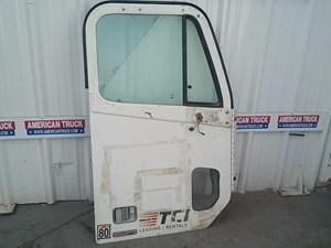 Used FREIGHTLINER COLUMBIA Door (Stock #7993)) Part Image