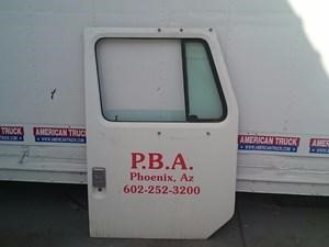 Used 1993 INTERNATIONAL Door (Stock #8032)) Part Image