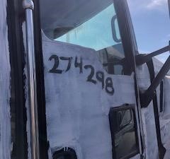 Used KENWORTH T800 Door (Stock #535935)) Part Image