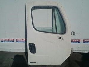 Used FREIGHTLINER M-2 BUSINESS CLASS Door (Stock #9955)) Part Image
