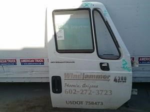 Used 2006 INTERNATIONAL 4300 Door (Stock #8155)) Part Image
