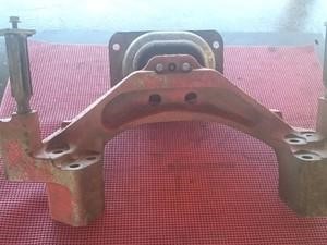 Used CUMMINS ISX Engine Mount (Stock #5942)) Part Image