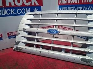Used FORD Grille (Stock #4414)) Part Image
