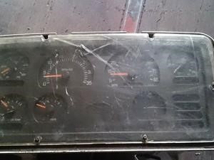 Used 1999 FORD Instrument Cluster (Stock #2795)) Part Image