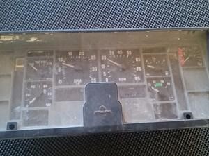 Used INTERNATIONAL Navistar Instrument Cluster (Stock #10735)) Part Image
