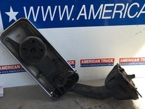 Used INTERNATIONAL 9200 Mirror Image