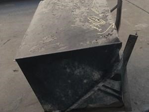 Used 2014 KENWORTH T800 Tool Box Image